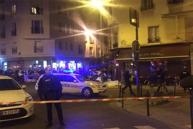 Associated Press: “Βρέθηκε συριακό διαβατήριο πάνω σε έναν από τους τρομοκράτες” – Βελγικής υπηκοότητας οι τζιχαντιστές [upd]