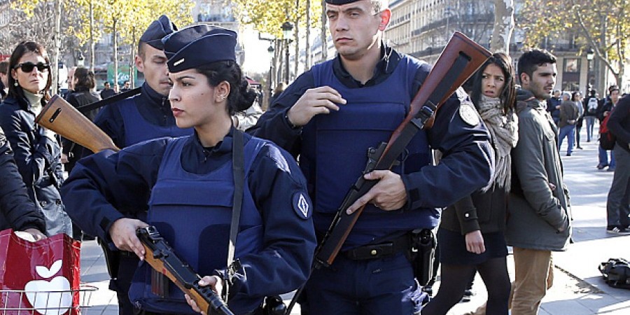Έφοδοι Γαλλικών αρχών σε σπίτια ισλαμιστών- Κατάσχεση όπλων και συλλήψεις