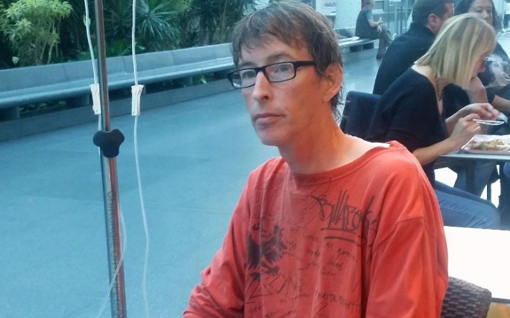 «Με πυροβόλησαν 2 φορές, σερνόμουν ανάμεσα στα πτώματα»- 50χρονος επιζών περιγράφει τη φρίκη στο Μπατακλάν