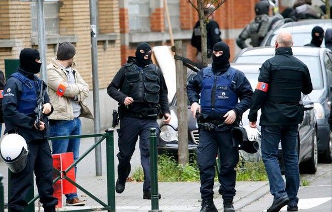 Έξι έρευνες στις Βρυξέλλες σχετικά με το τρομοκρατικό χτύπημα στο Παρίσι