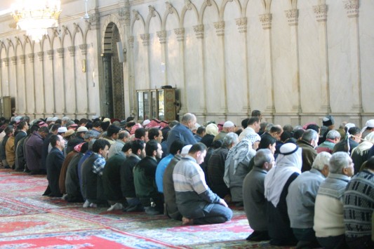 Ο Έλληνας μουσουλμάνος που θεωρήθηκε τζιχαντιστής ήταν απλά ζητιάνος και Θεοσεβούμενος