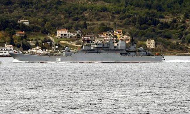 Πλοίο του ρωσικού Στόλου πέρασε από τα Δαρδανέλια [βίντεο]