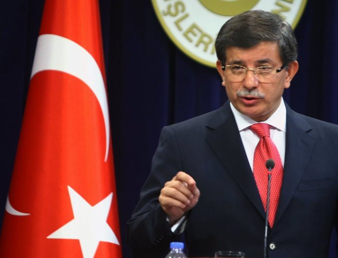 Νταβούτογλου: «Εγώ έδωσα την εντολή για να καταρριφθεί το ρωσικό Su-24»