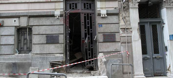 Μέσα σε 8 δευτερόλεπτα έδρασαν οι τρομοκράτες του ΣΕΒ- Τί έδειξαν οι κάμερες