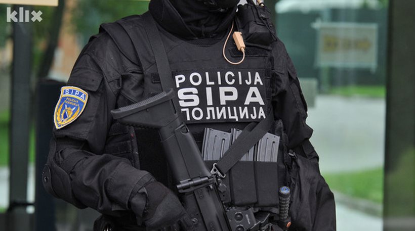 Βοσνία: Σύλληψη 21χρονης Σέρβας ως ύποπτη τζιχαντίστρια