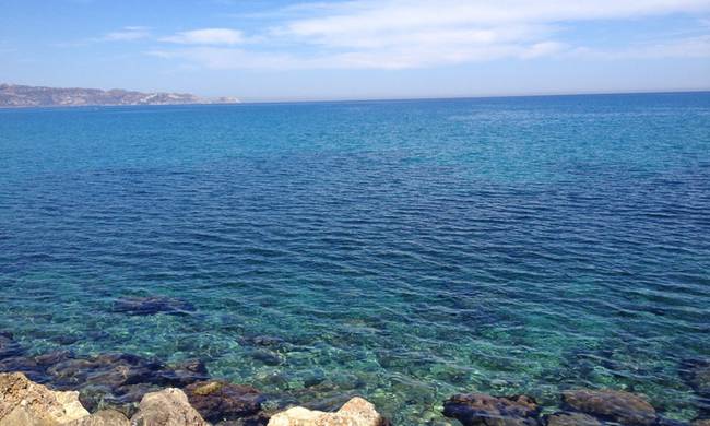 Έχει θάλασσα στο Κορωπί; Κι όμως από σήμερα έχει… (βίντεο)