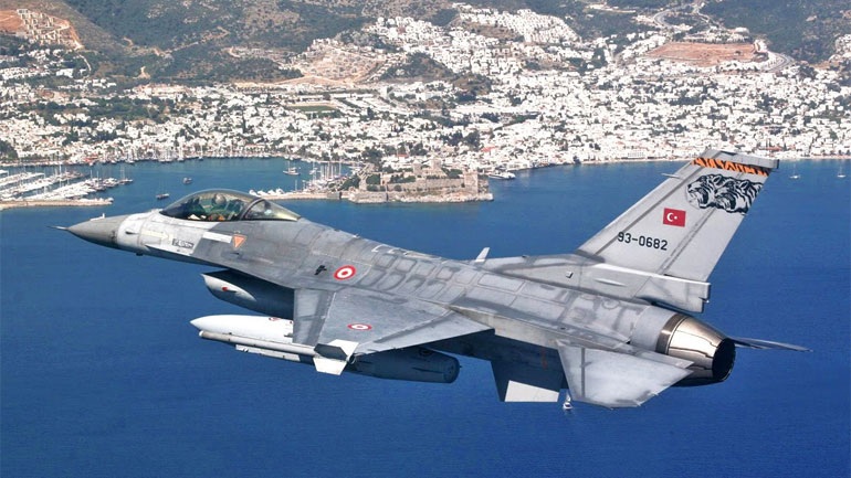 Ρωσικά ΜΜΕ: “Μετά την κρίση στην Συρία αποσυμπιέστηκε η Ελλάδα από την τουρκική επιθετικότητα”