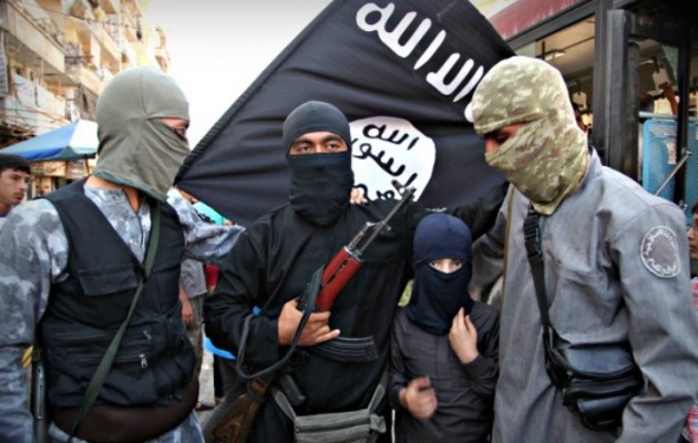 Κόκκινος συναγερμός στην ΕΕ – Υποψίες ότι τζιχαντιστές θα περάσουν στην Ευρώπη με κλεμμένα αυθεντικά διαβατήρια