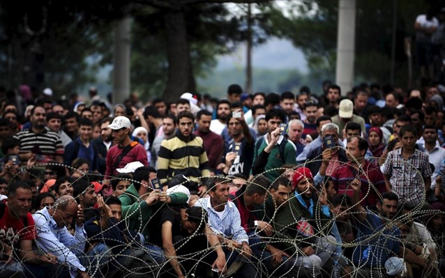 Γεμίζει και πάλι η Αθήνα με “λαθρο” – 37 λεωφορεία από την Ειδομένη μεταφέρουν 1.800 άτομα