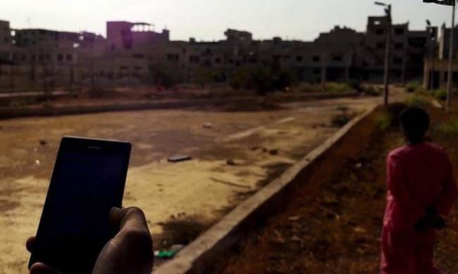 Τζιχαντιστές έβαλαν αιχμαλώτους να γονατίσουν πάνω σε βόμβα και τους ανατίναξαν (σκληρές εικόνες, vid)