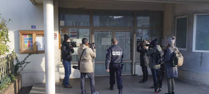 Νέα τροπή στην επίθεση σε δάσκαλο στο Παρίσι: Το θύμα κατασκεύασε την ιστορία στο όνομα του ISIS