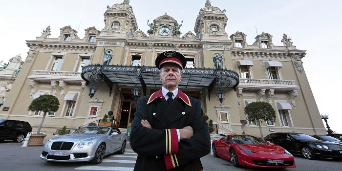 Το κόλπο που έστησαν δύο Πακιστανοί και ένας υπήκοος Μπαγκλαντές στο καζίνο του Μόντε Κάρλο – Έκλεψαν 4 εκατ. €