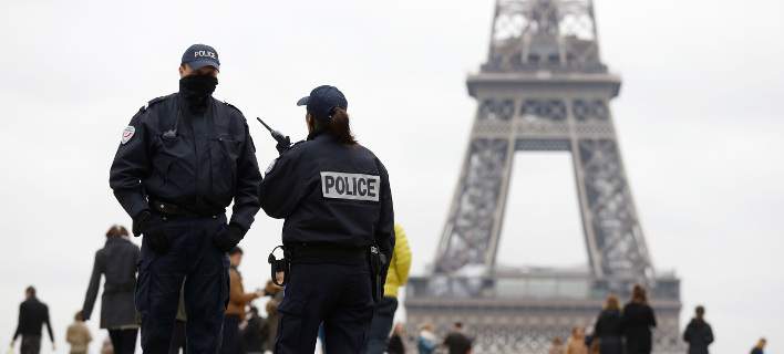 Πρωτοχρονιά με χειροπέδες -622 συλλήψεις στη Γαλλία κατά τις εορταστικές εκδηλώσεις
