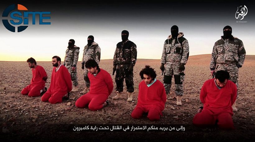 Οι τζιχαντιστές εκτελούν 5 Βρετανούς “κατασκόπους” και εξαπολύουν απειλές εναντίον του Κάμερον [φωτό, σκληρό βίντεο] [upd]