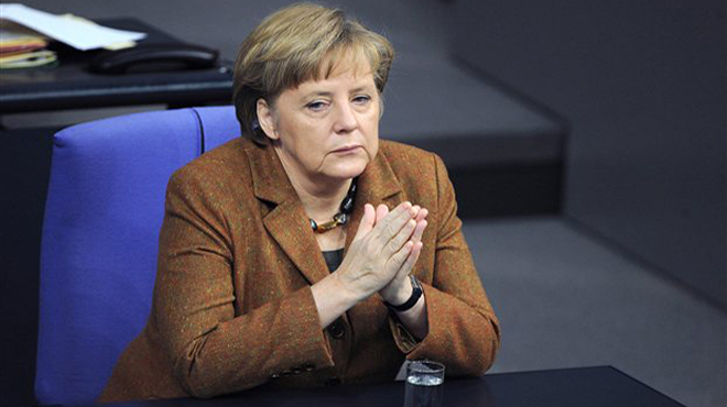 Έκτακτο – Reuters: “Ύποπτο πακέτο έξω από το γραφείο της Μέρκελ – Έχει εκκενωθεί”