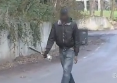 Λαθρομετανάστες επιτίθενται σε Γάλλους πολίτες… αλλά τους περιμένει μια έκπληξη [βίντεο]