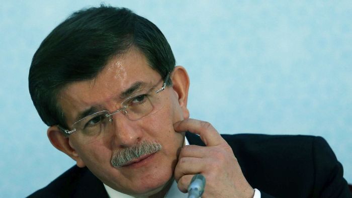 Σε… απώλεια στήριξης ο Α.Νταβούτογλου: «Η Ρωσία προστατεύει την ISIS»!