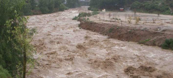 Σήμα κινδύνου για την στάθμη στον Έβρο- Έσπασε φράγμα στην Βουλγαρία – Ανεβαίνει η στάθμη των υδάτων