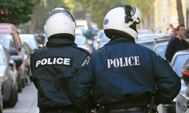 Επίθεση στα γραφεία της γυναίκας του υφυπουργού Αν.Πετρόπουλου