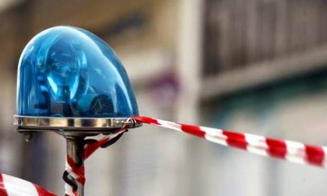 «Συναγερμός» στην ΕΛ.ΑΣ. – Εμπρηστική επίθεση στα ΕΛΤΑ Ζωγράφου