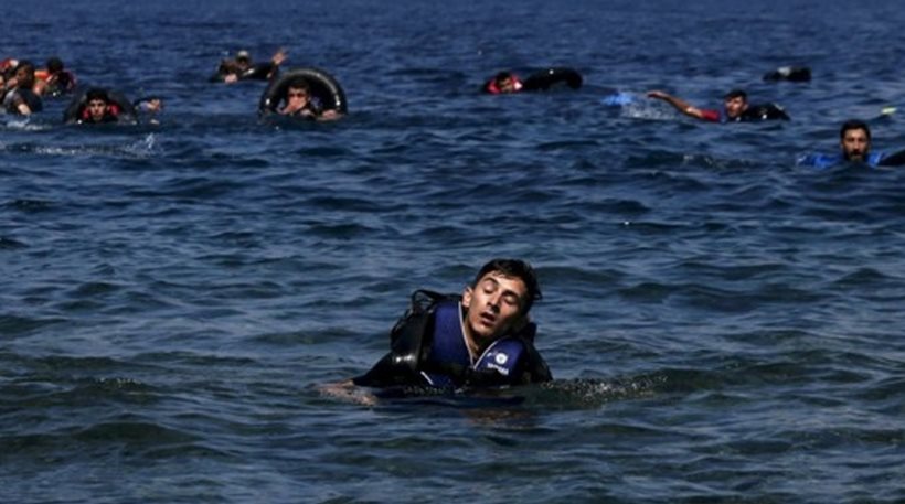 Χειροπέδες στους 3 διακινητές των ναυαγίων σε Φαρμακονήσι και Καλόλιμνο