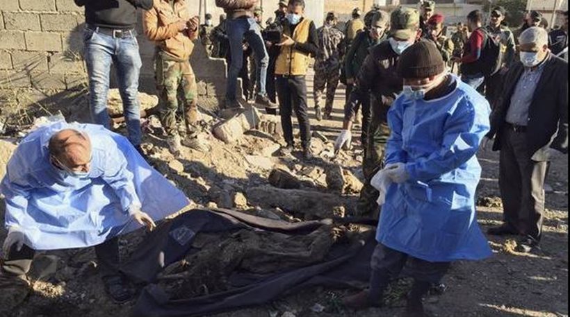 Ομαδικός τάφος στο Ραμάντι με τουλάχιστον 40 πτώματα αμάχων και αστυνομικών
