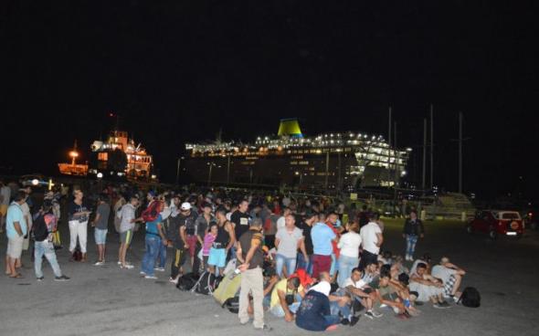 Έρευνα: “31 φορές περισσότεροι λαθρομετανάστες πέρασαν στην Ελλάδα σε σύγκριση με το 2015”