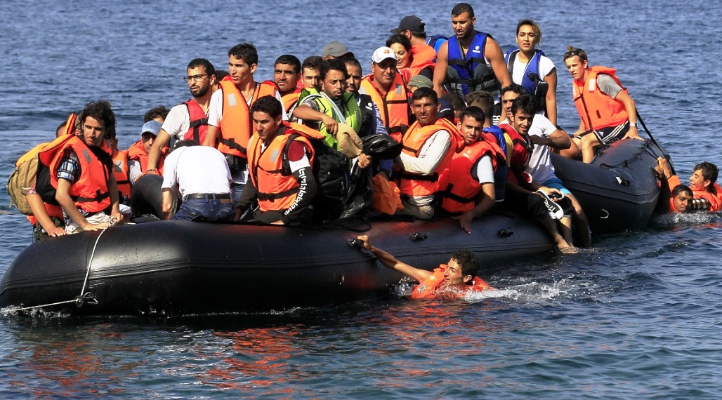 Βίντεο-σοκ: Τουρκική επιχείρηση υποδοχής λάθρο σε ακτή της Λέσβου!