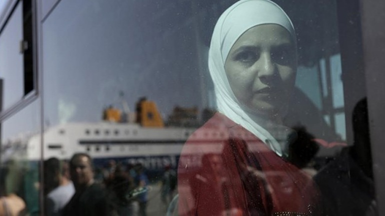 Περισσότεροι από 6.000 λαθρομετανάστες αποβιβάζονται σήμερα στον Πειραιά