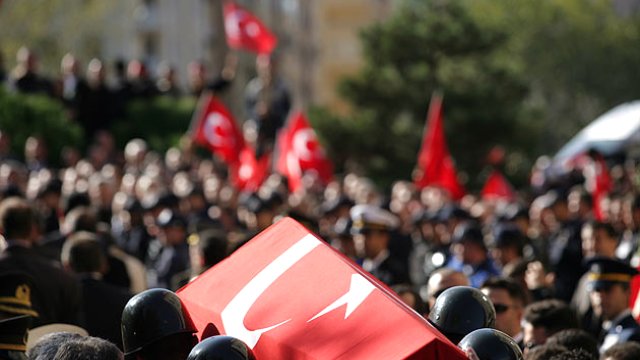 Ντιγιαρμπακίρ: Σε ένοπλη επίθεση του PKK σκοτώθηκαν πέντε Τούρκοι στρατιώτες [βίντεο]