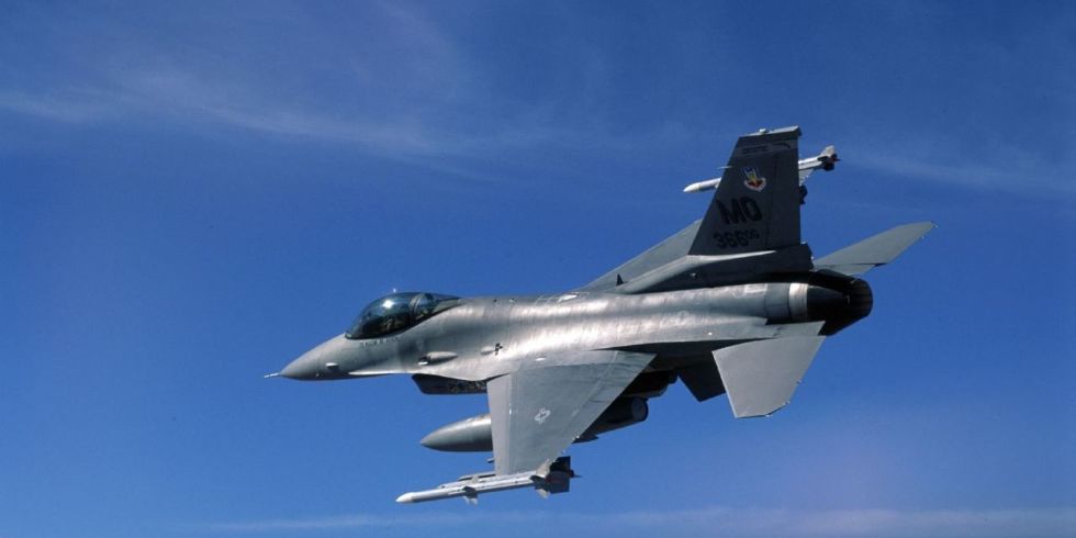 Κοντά στον εκσυγχρονισμό και αγορά F-16V για το Μπαχρέιν [βίντεο]