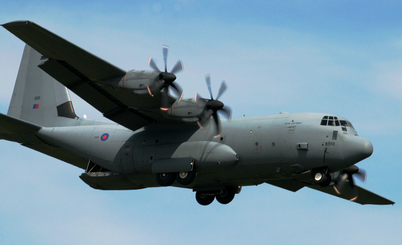 Η RAF βγάζει στο “σφυρί” τα C-130J [βίντεο]