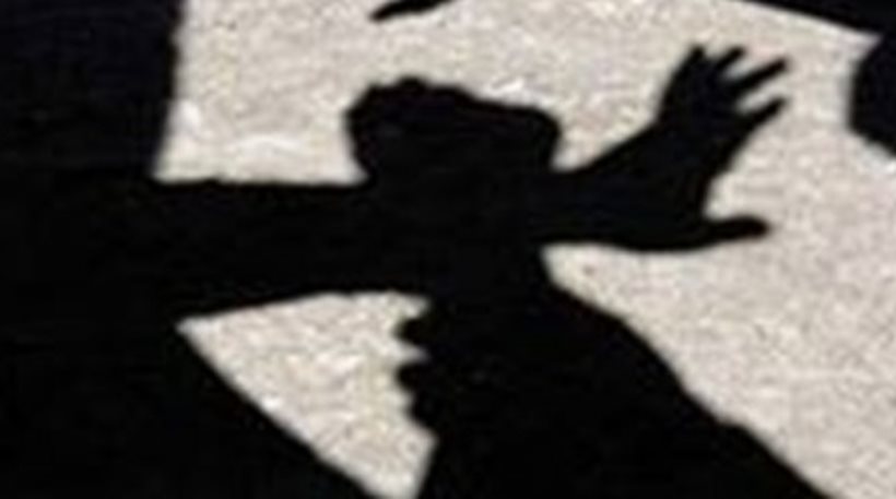 Χανιά: Λαθρομετανάστες τον χτύπησαν και του άρπαξαν 500 ευρώ