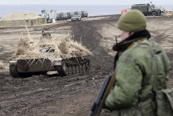 Μεγάλης κλίμακας άσκηση των ρωσόφωνων σε Ντονέτσκ και Λουγκάνσκ [φωτό]