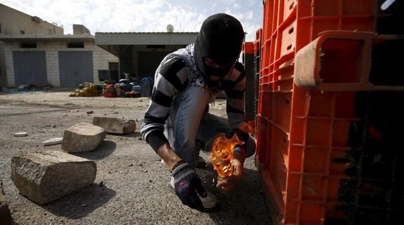 Ένας 17χρονος Παλαιστίνιος έπεσε νεκρός από ισραηλινά πυρά στη Δυτική Όχθη [φωτό]