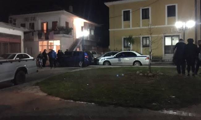 Αιτωλοακαρνανία: Επιτέθηκε με μαχαίρι και έσφαξε τη μητέρα του