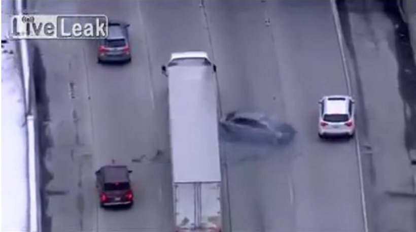 Σικάγο: Η στιγμή μιας άγριας αστυνομικής καταδίωξης [βίντεο]