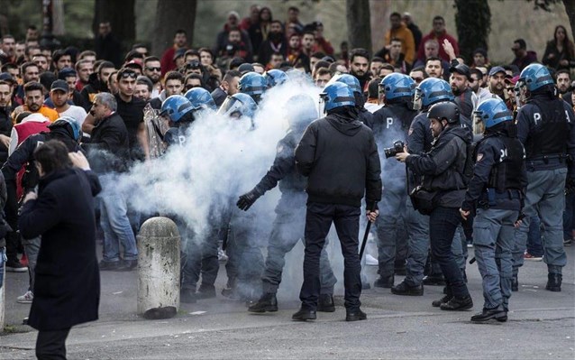 Οι οπαδοί της Γαλατασαράι τα έσπασαν στο κέντρο της Ρώμης