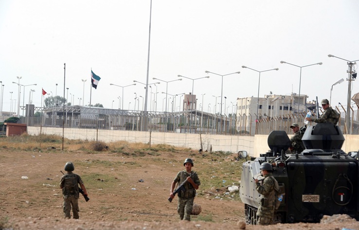 Αποκαλύψεις της Cumhuriyet για τα αλισβερίσια Τούρκων αξιωματικών και τζιχαντιστών στα σύνορα Συρίας-Τουρκίας