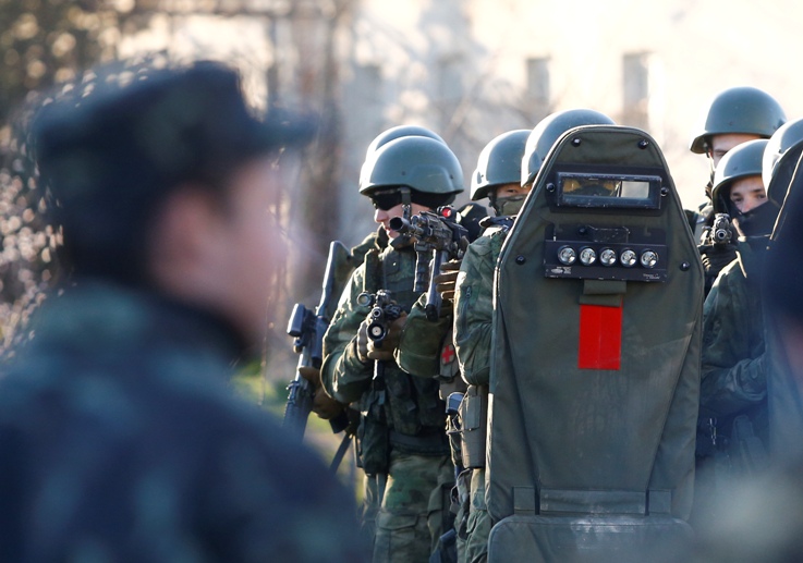 Οι Βρετανοί βλέπουν πορεία προς τον Αρμαγεδδώνα: “Πώς ο πόλεμος στη Συρία μπορεί να οδηγήσει σε σύγκρουση μεταξύ της Ρωσίας και του ΝΑΤΟ”