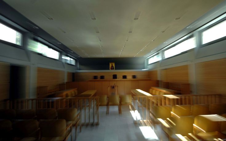 Προφυλακίστηκε ο άνδρας που σκότωσε τη γυναίκα του και τραυμάτισε το γιο του στην Κρήτη