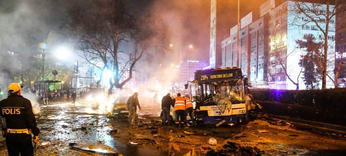 Παραλίγο θύμα της τρομοκρατικής επίθεσης ο Αυστραλός πρεσβευτής στην Αγκυρα -Ηταν 20 μέτρα μακριά (φωτό)