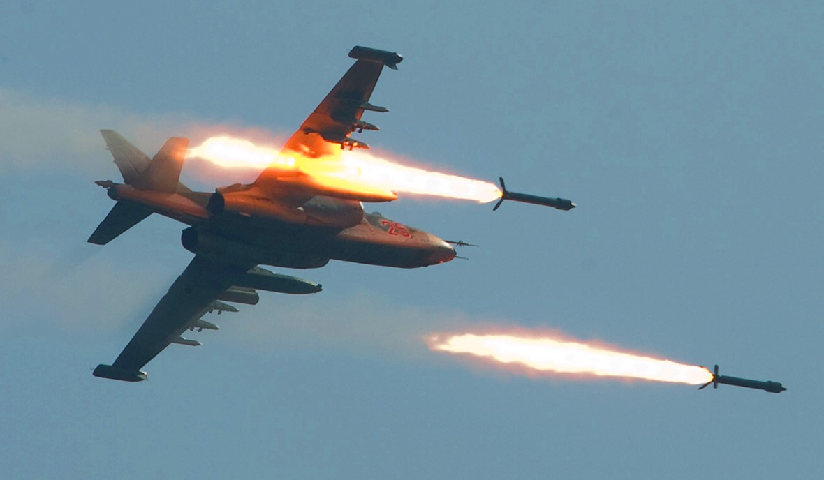 Τα ρωσικά Su-25 έριξαν 6.000 βόμβες στα “κεφάλια” των τζιχαντιστών σε συνολικά 1.600 εξόδους στη Συρία