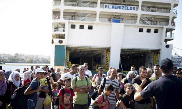 Ο Πειραιάς έχει μετατραπεί σε ένα τεράστιο hot spot –  Σχέδιο για άλλα 10 κέντρα διαμονής