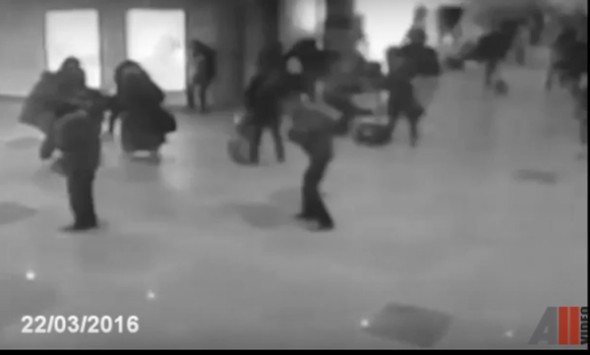 Βίντεο-ντοκουμέντο: Η στιγμή της έκρηξης στο αεροδρόμιο των Βρυξελλών