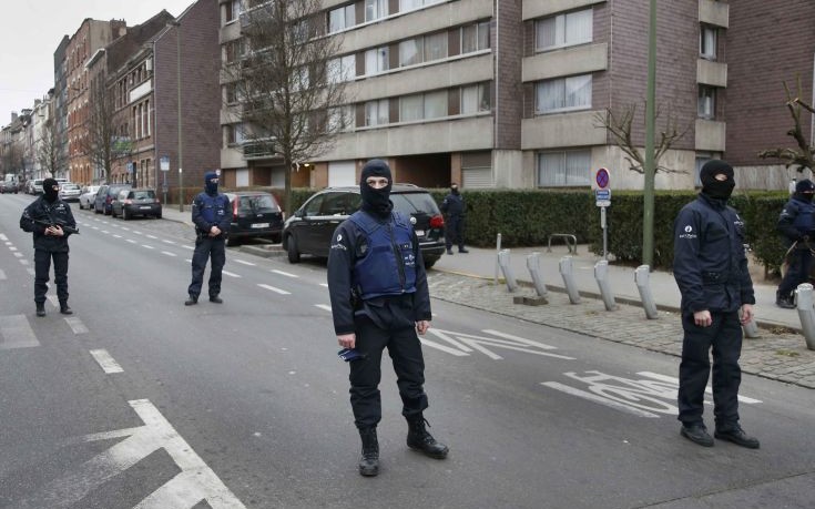 Βέλγιο: Υποψίες ότι διαφεύγουν δράστες των επιθέσεων