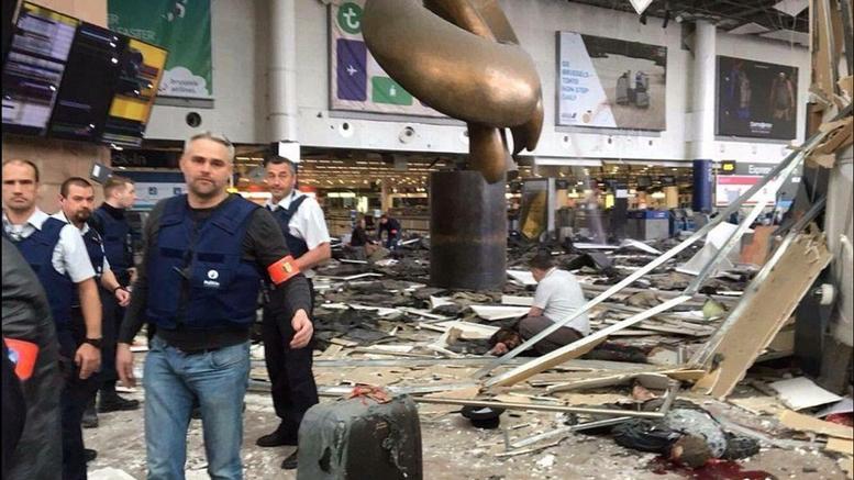 “Διαλύθηκαν τα πόδια των θυμάτων, ίσως ήταν σε βαλίτσα η βόμβα”- Μαρτυρία αυτόπτη μάρτυρα στο Βέλγιο