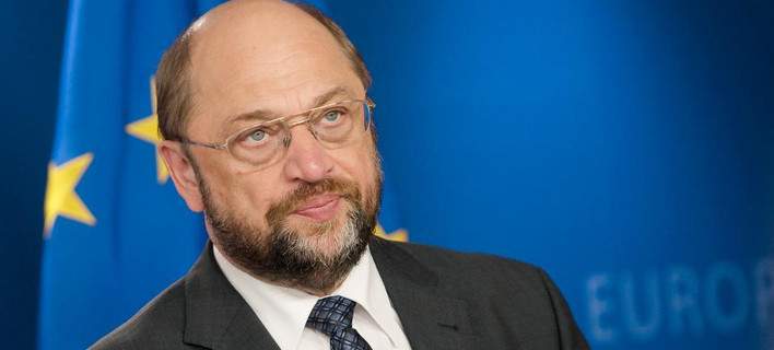 Μάρτιν Σουλτς: “Στυγερές οι επιθέσεις, μείνετε σε ασφαλή μέρη”