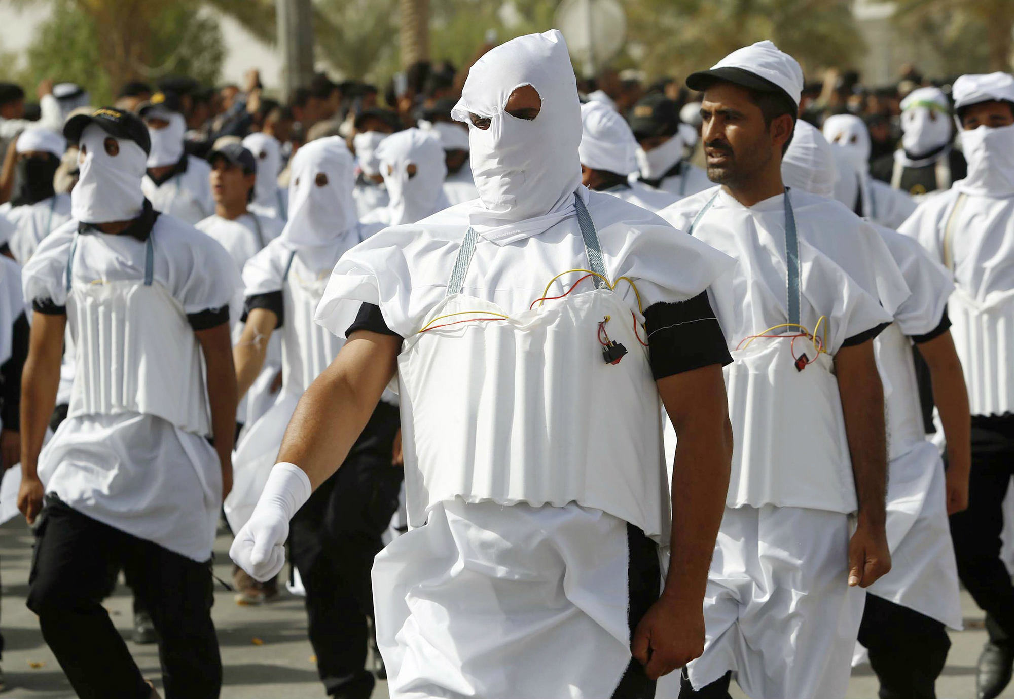 Γαλλικές υπηρεσίες: “Υπάρχουν 90 βομβιστές αυτοκτονίας έτοιμοι για επιθέσεις εντός της ΕΕ” – Πόσοι από αυτούς βρίσκονται στην Ελλάδα;