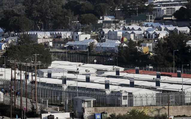 Δεκαεφτά Ολλανδοί αστυνομικοί στο χώρο παραμονής αλλοδαπών στην Μόρια